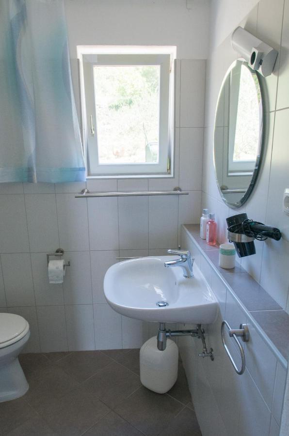 Ferienwohnung Milica Garden Prvic Sepurine Exterior foto